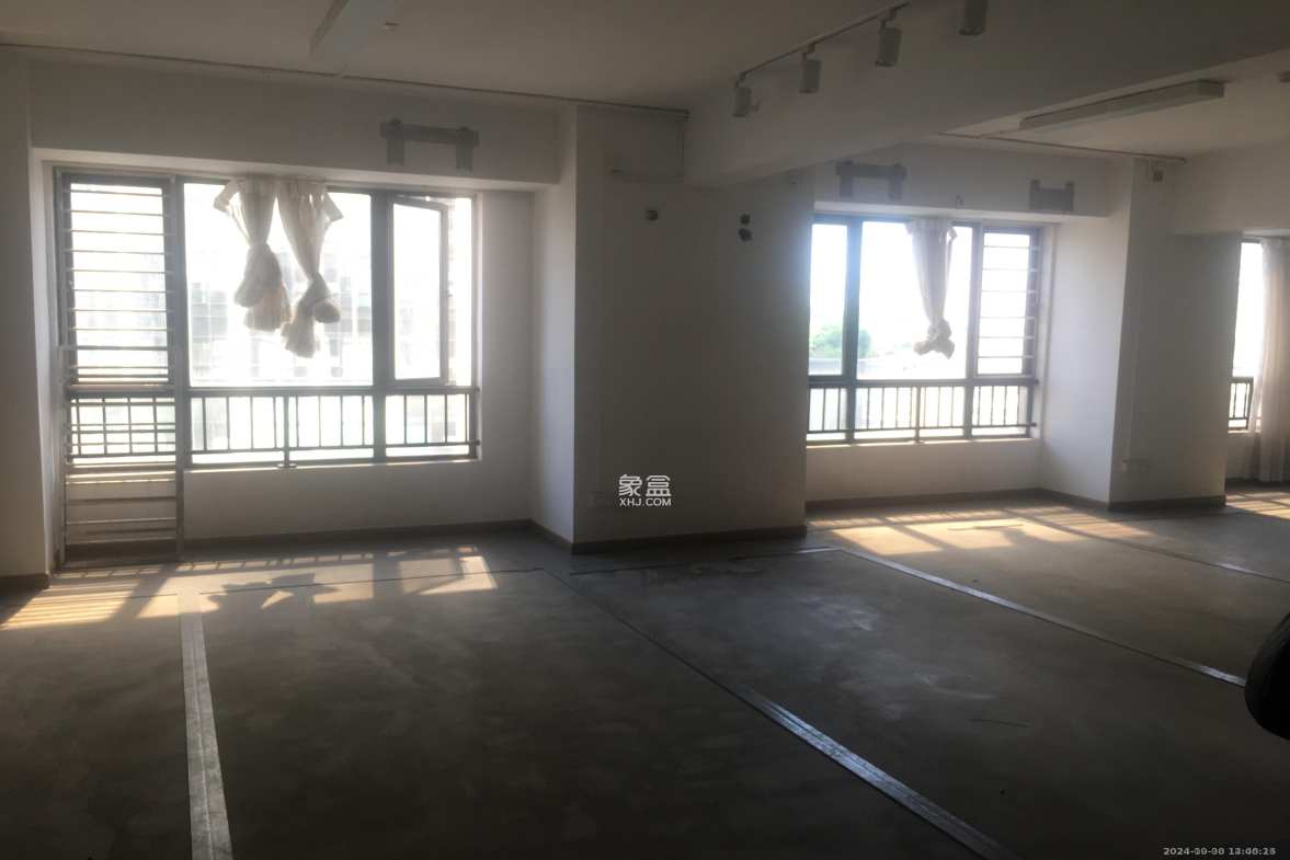 万博汇  1室1厅1卫    1500.0元/月 万博汇  1室1厅1卫    1500.0元/月室内图