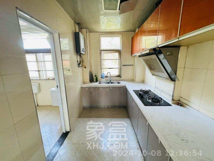 郡原居里  3室2厅1卫   1700.00元/月室内图