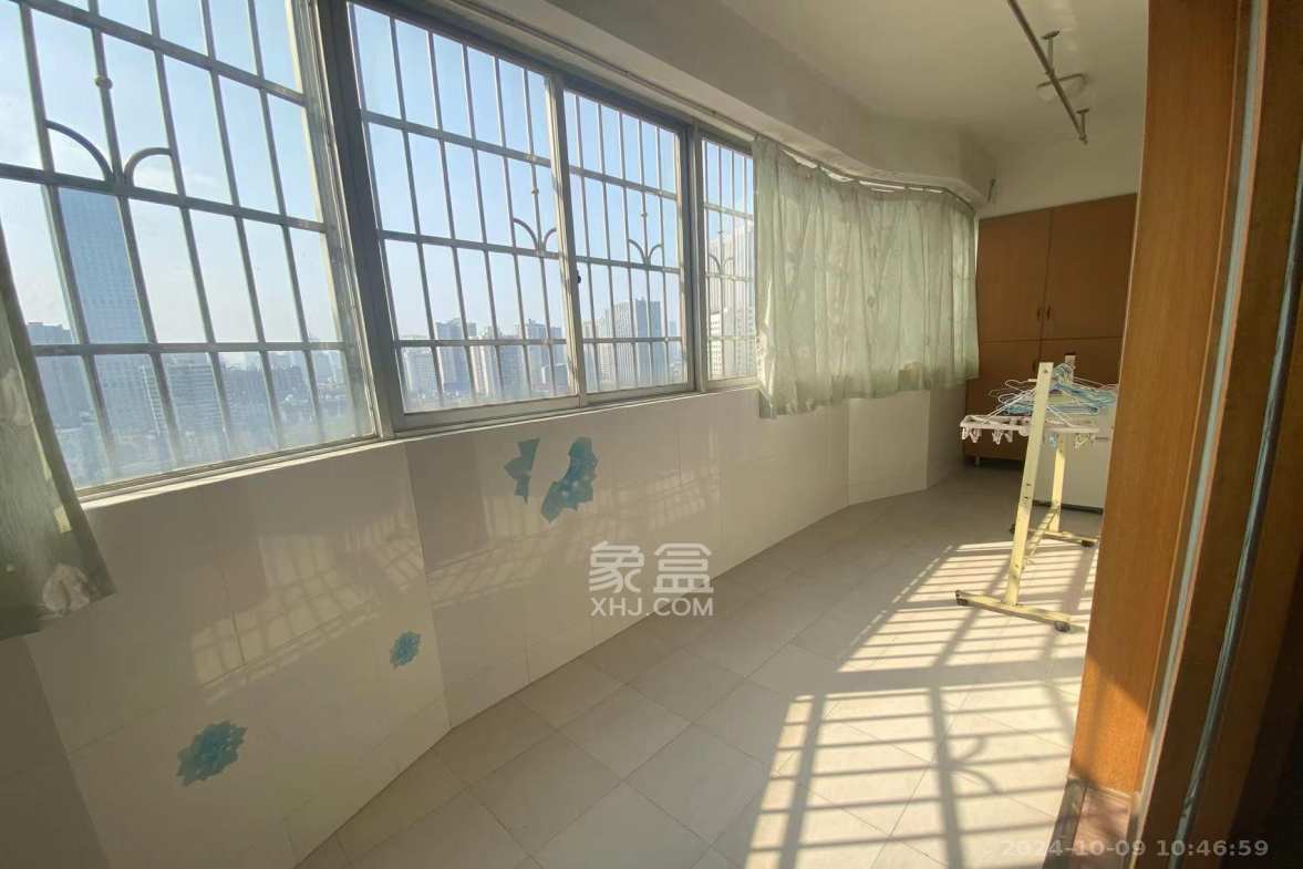 慧丰楼  3室2厅1卫   3500.00元/月室内图