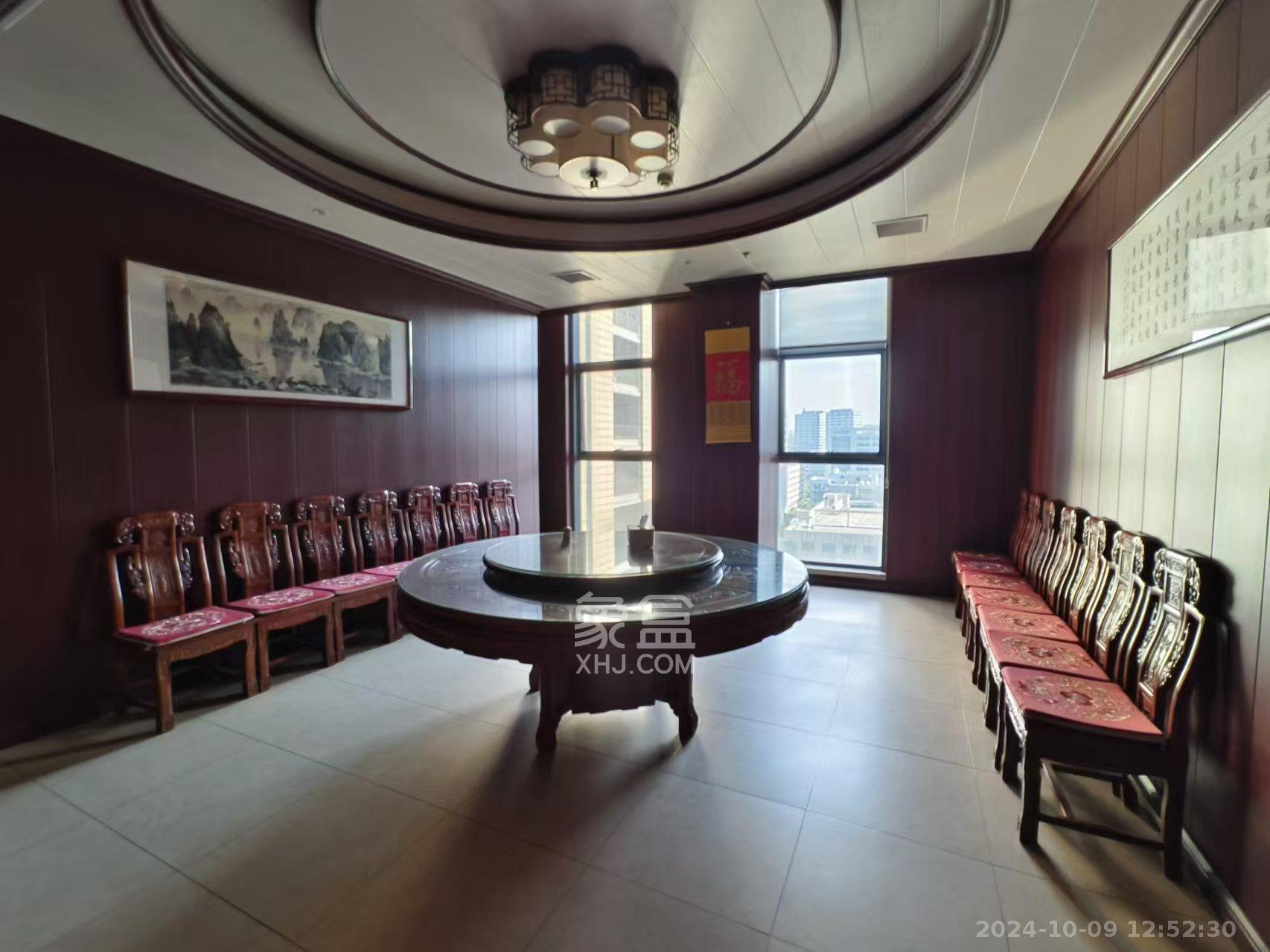 芯城科技园   1734.0㎡      71000.0元/月室内图