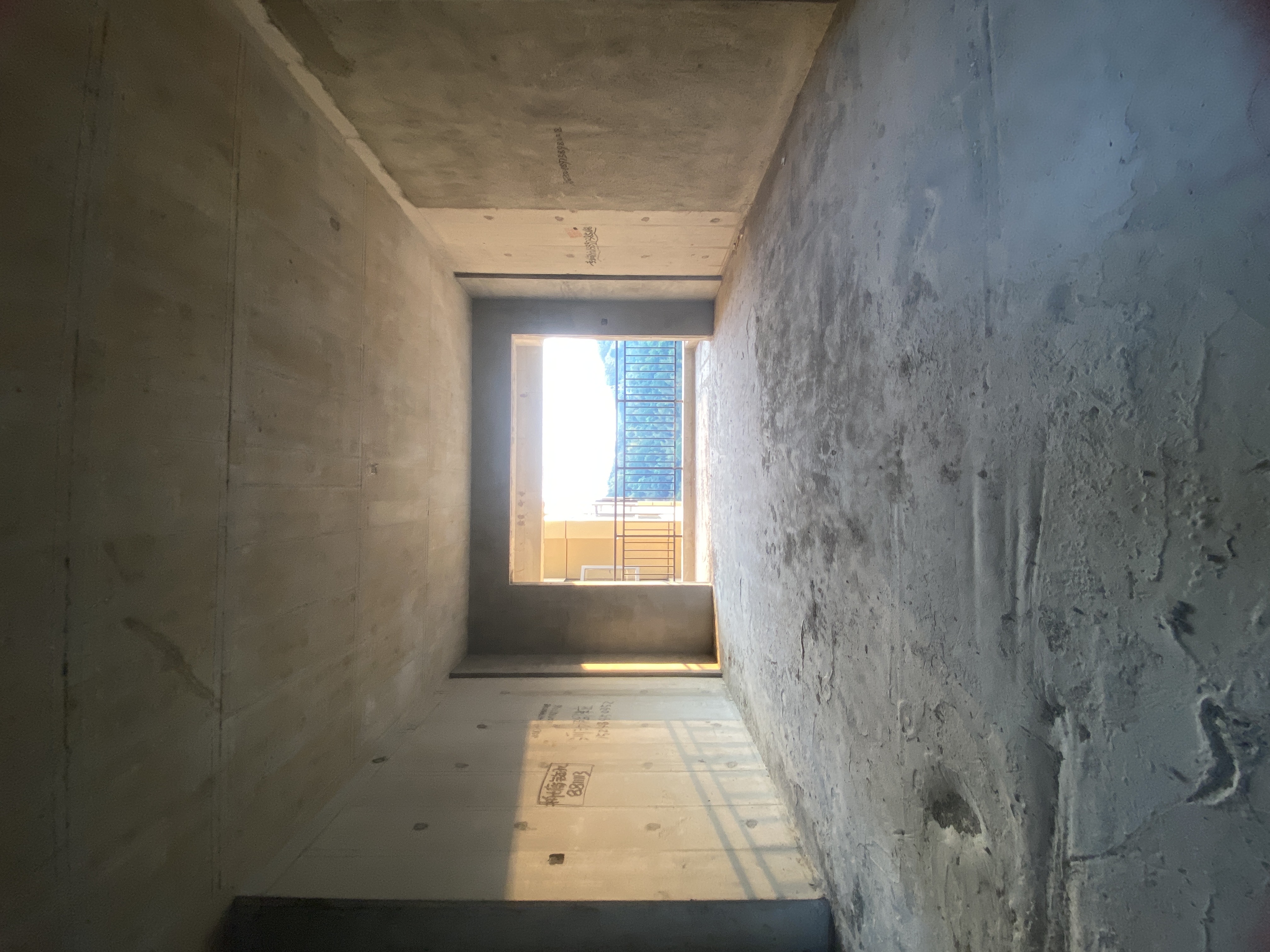 吉大汉学仕府  4室2厅2卫    88.8万