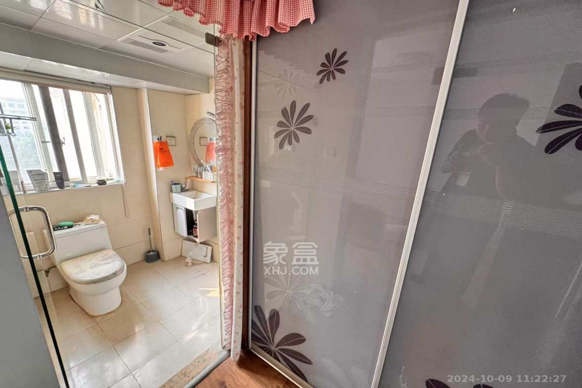 先锋水韵花都  3室2厅2卫    2500.0元/月室内图