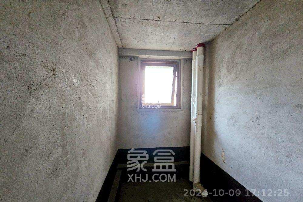 明昇壹城（明昇时代广场）二期  4室2厅3卫   3000.00元/月室内图