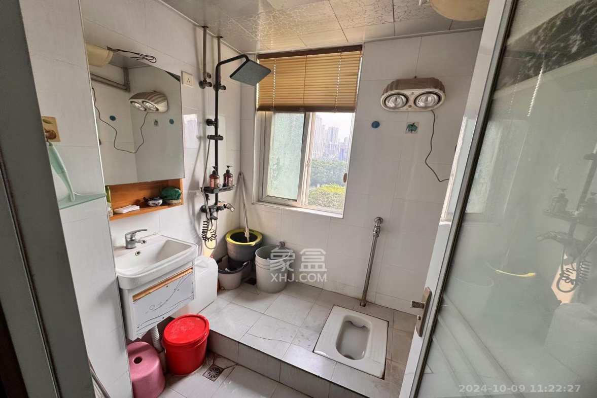 先锋水韵花都  3室2厅2卫    2500.0元/月室内图