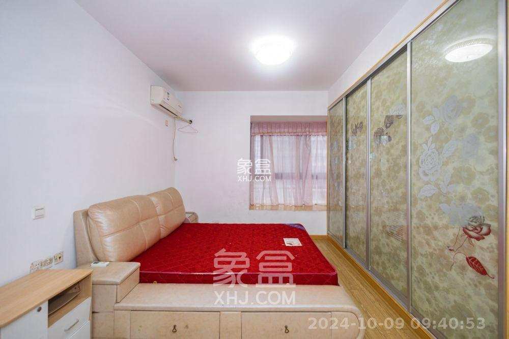 尚都花园城  3室2厅2卫   2500.00元/月室内图