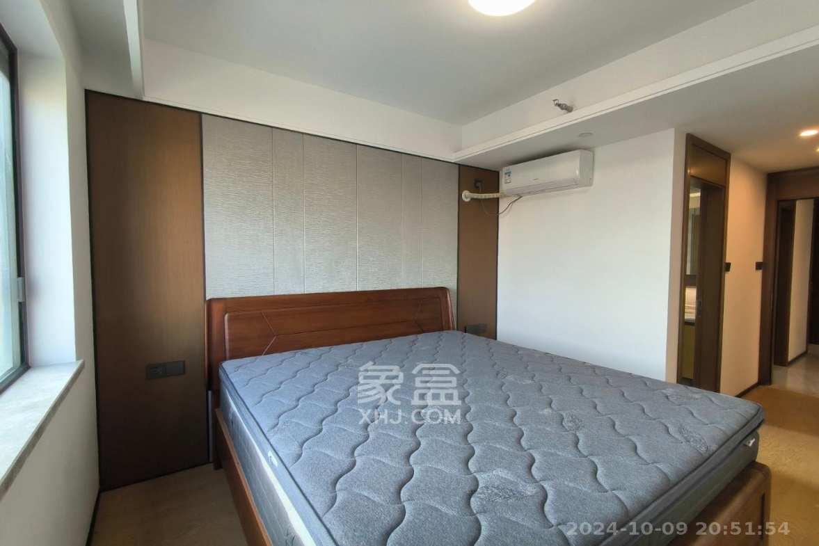 佳辉丽景鑫城  3室2厅2卫   3600.00元/月室内图