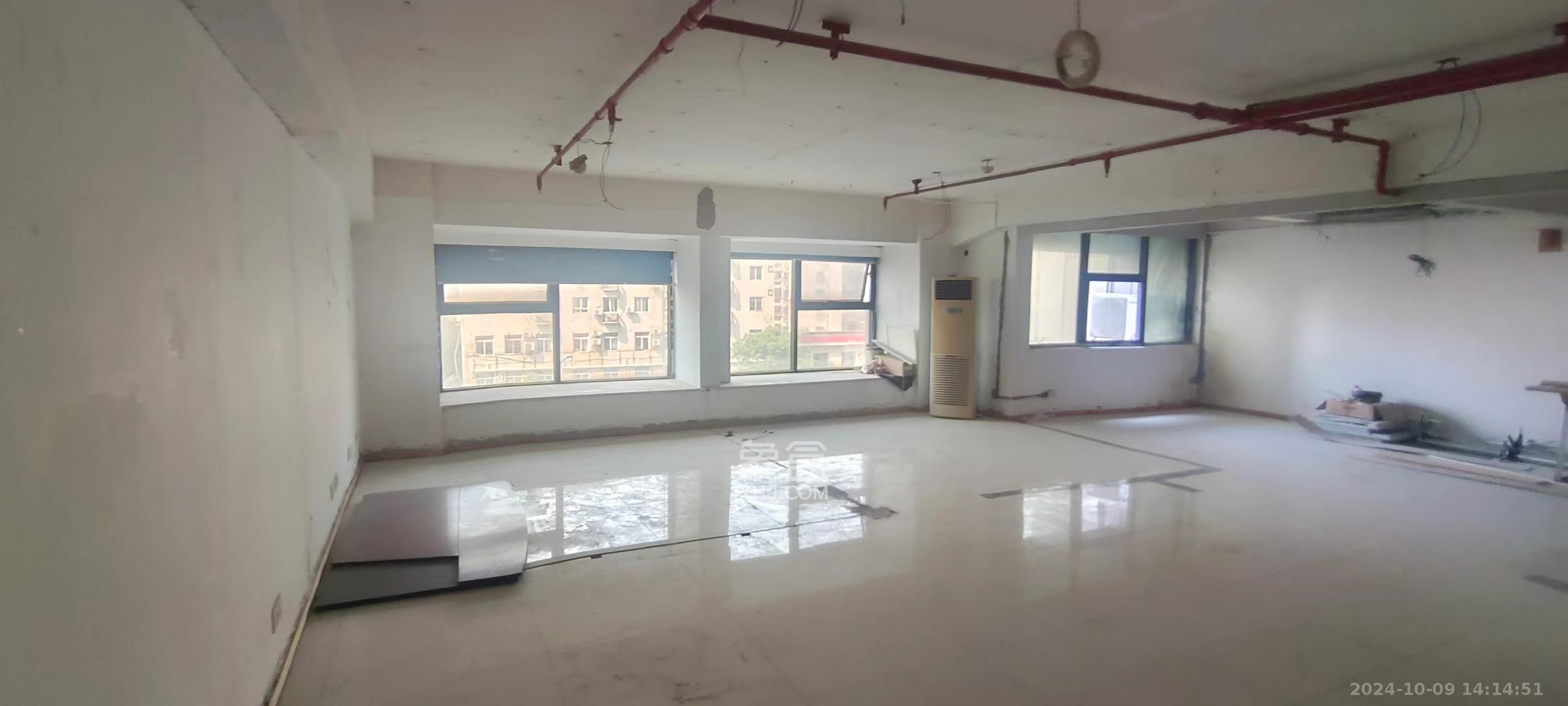 万象新天   115.16㎡      3000.0元/月室内图