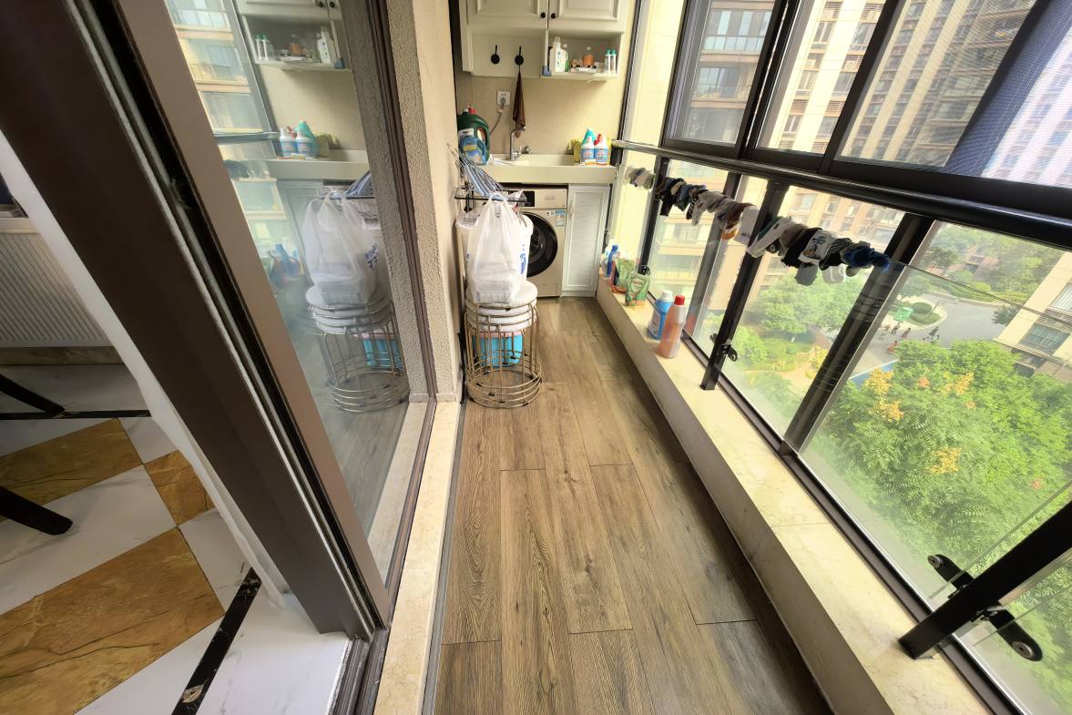 华耀碧桂园十里江湾观澜  4室2厅2卫   110.00万室内图