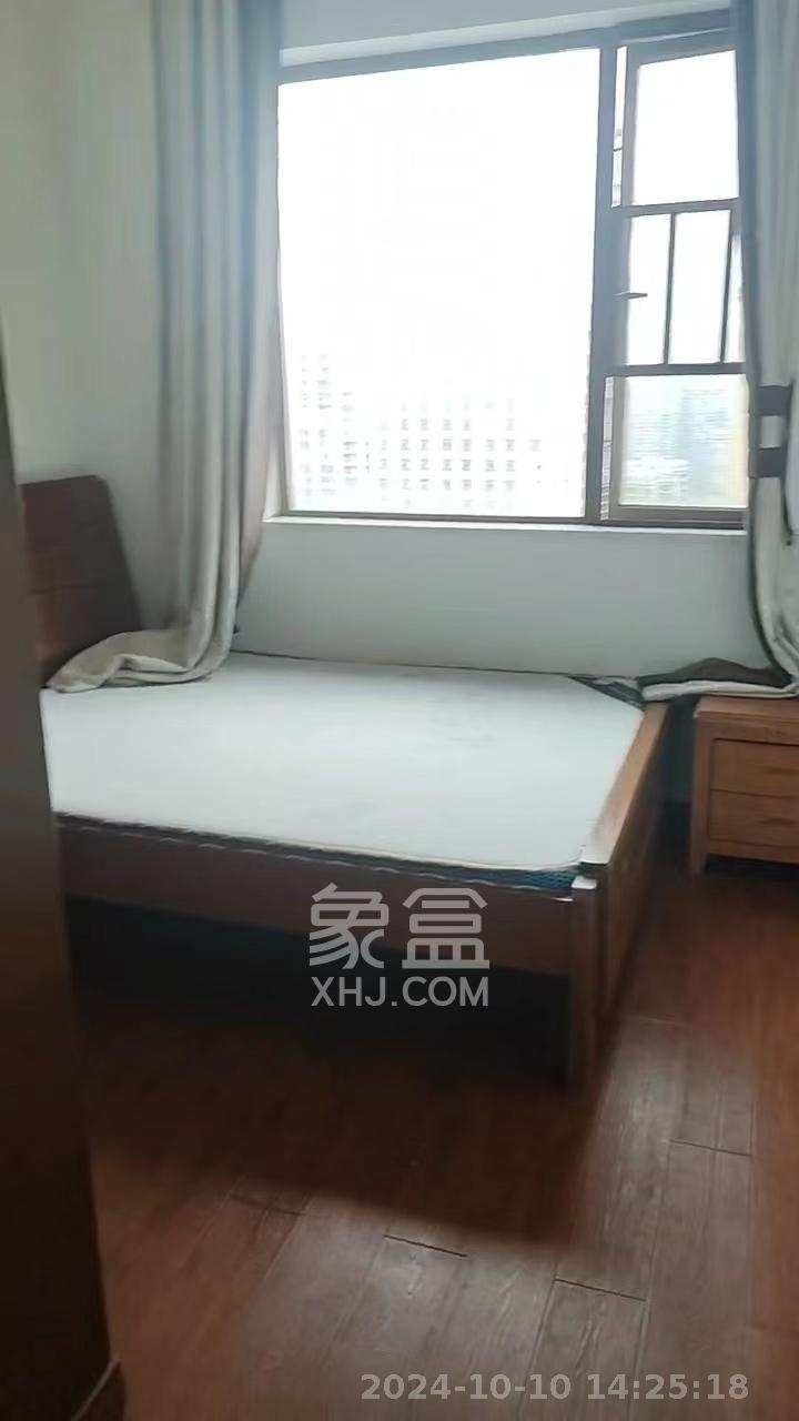 万里时代  3室2厅2卫   3600.00元/月室内图