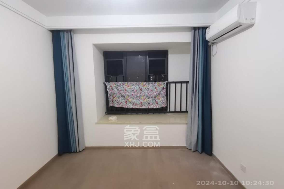 长沙高铁吾悦广场  3室2厅2卫   2700.00元/月室内图