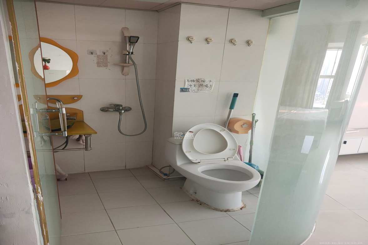 颐美会现代城  1室0厅0卫    1800.0元/月室内图