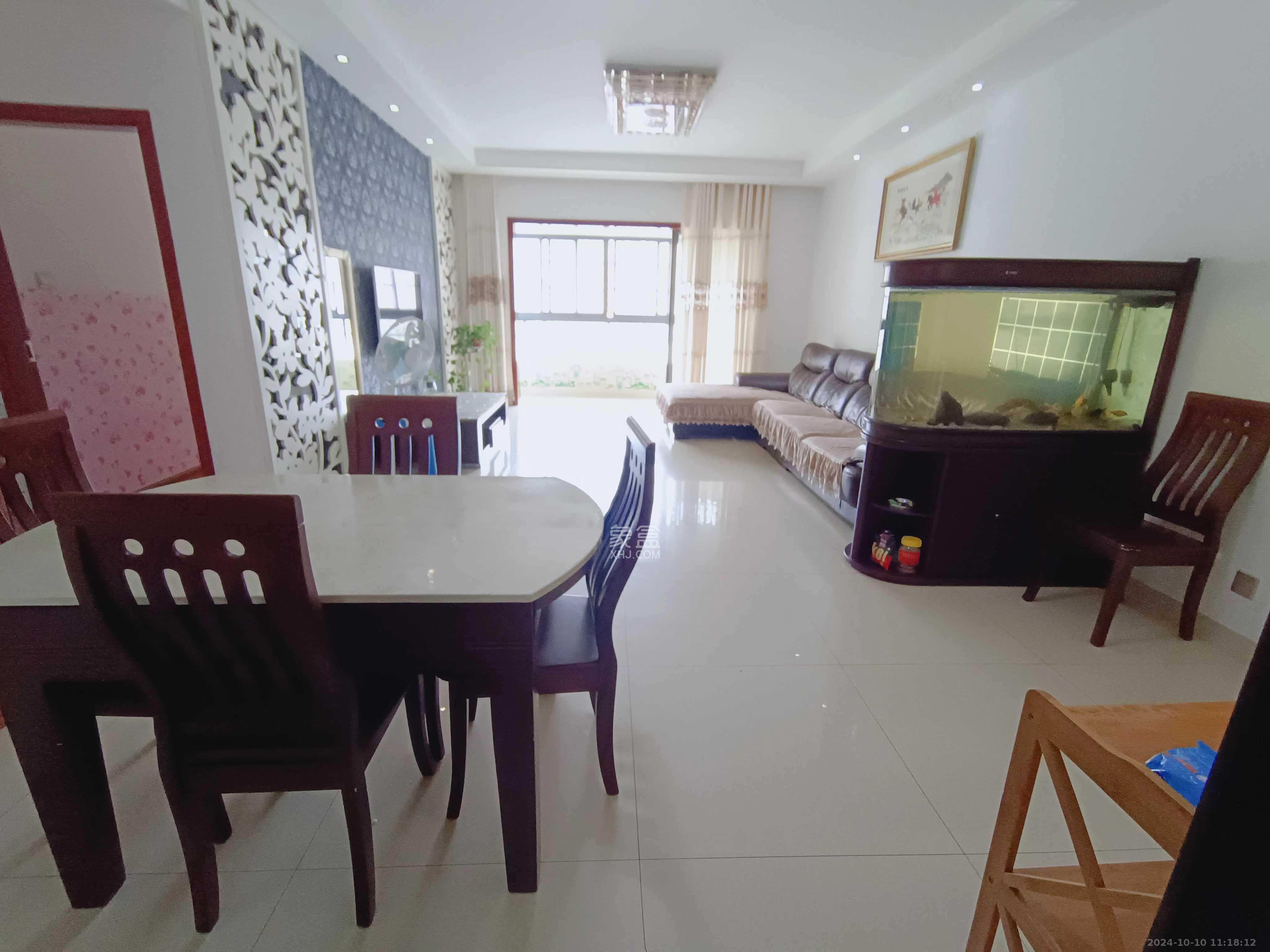 阳光100一期、四五期  1室1厅1卫    2500.0元/月