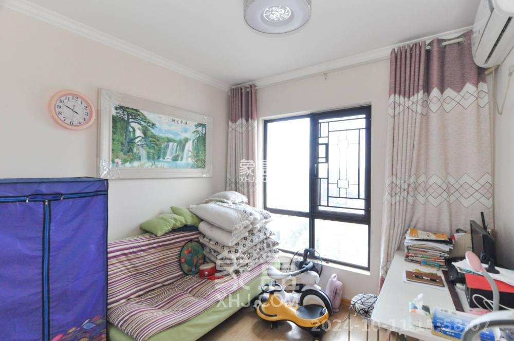 达美D6区  4室2厅2卫    3400.0元/月 达美D6区  4室2厅2卫    3400.0元/月室内图