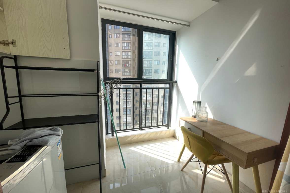 中建御山和苑  1室1厅1卫   1680.00元/月室内图