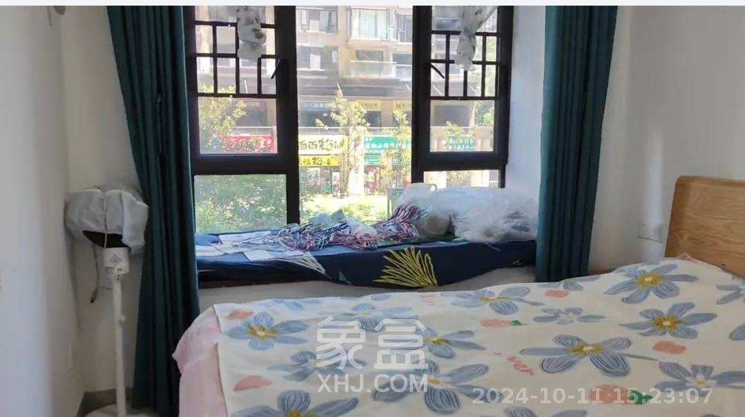 南益名士豪庭  3室2厅2卫   3200.00元/月室内图