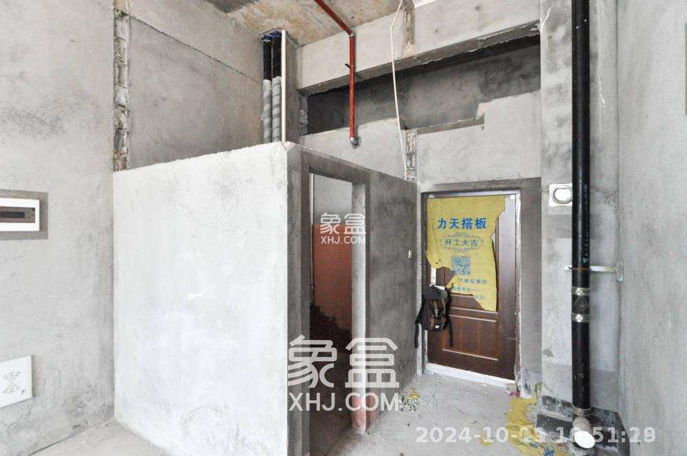 梅溪湖金茂湾  1室1厅1卫    1100.0元/月室内图