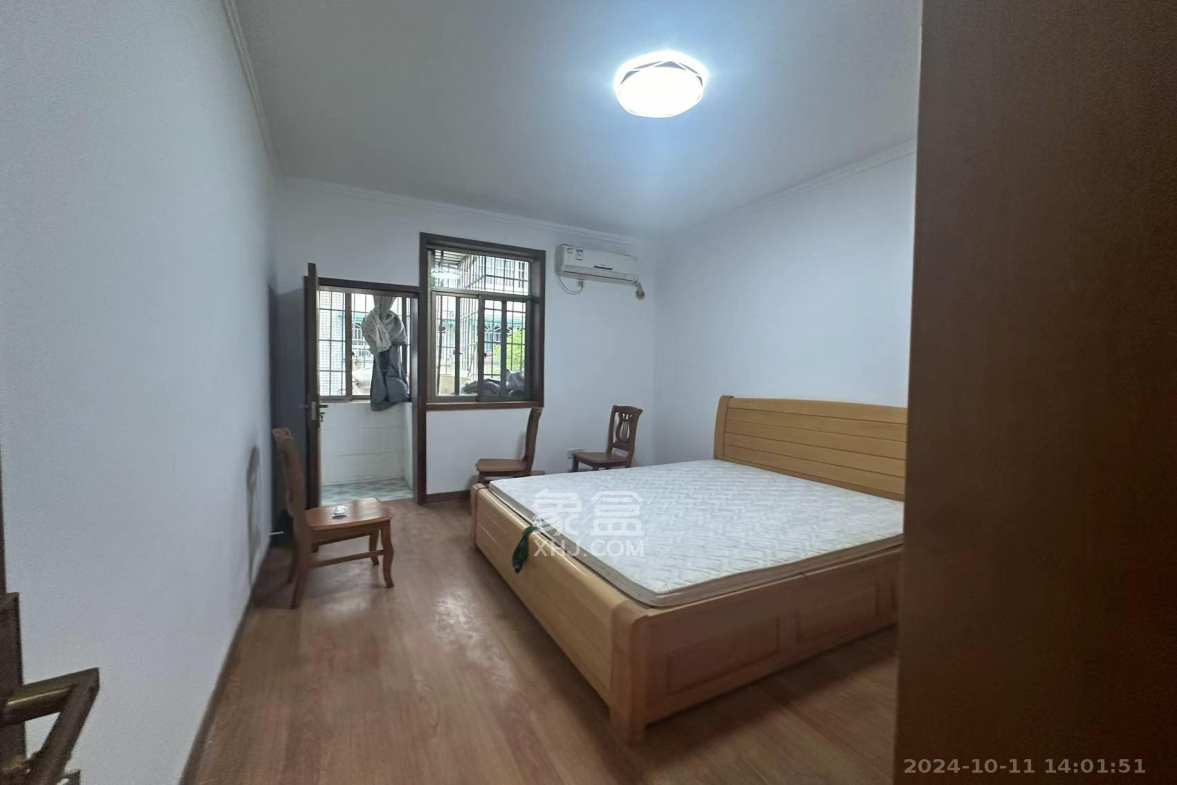 曾家湾小区  2室1厅1卫   1500.00元/月室内图