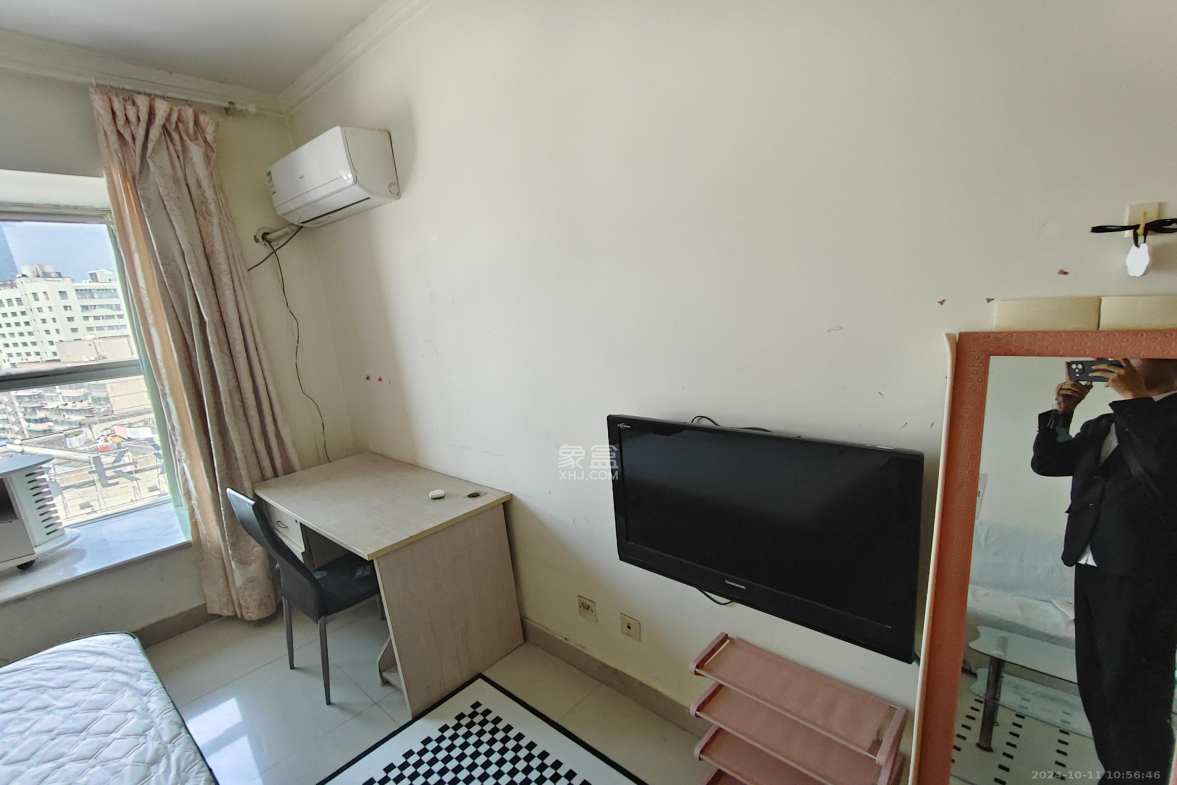 颐美会现代城 1室0厅0卫 1800.0元/月 颐美会现代城 1室0厅0卫 1800.0元/月室内图