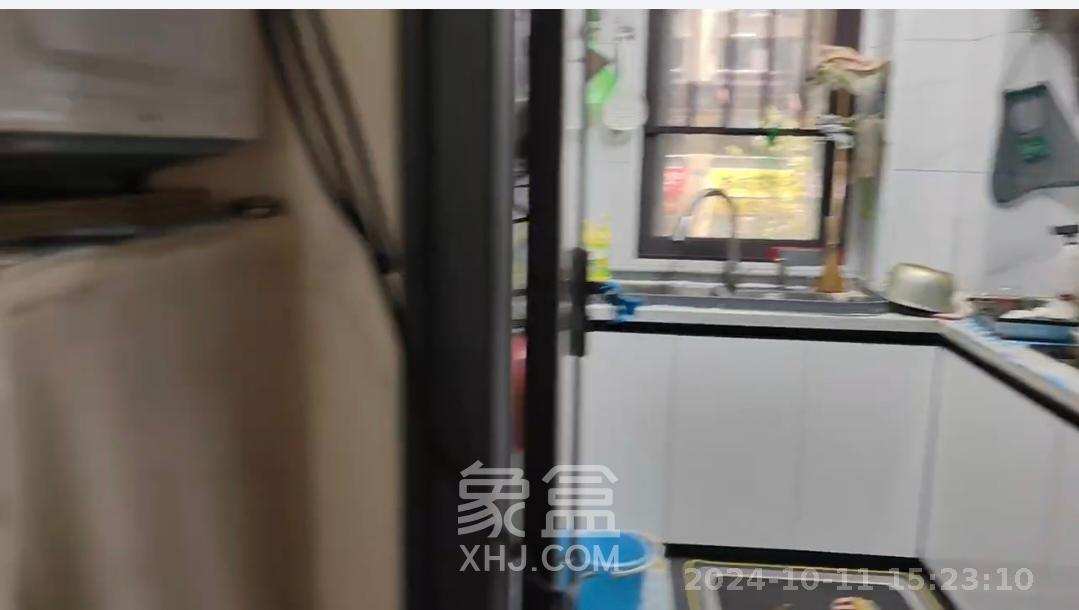 南益名士豪庭  3室2厅2卫   3200.00元/月室内图