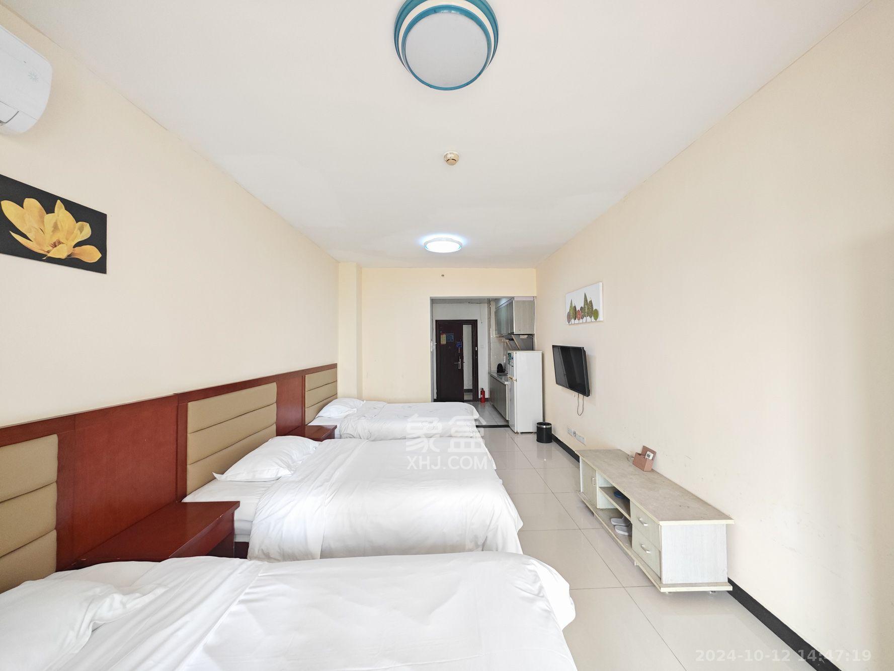 万科魅力之城  15室15厅15卫    21000.0元/月