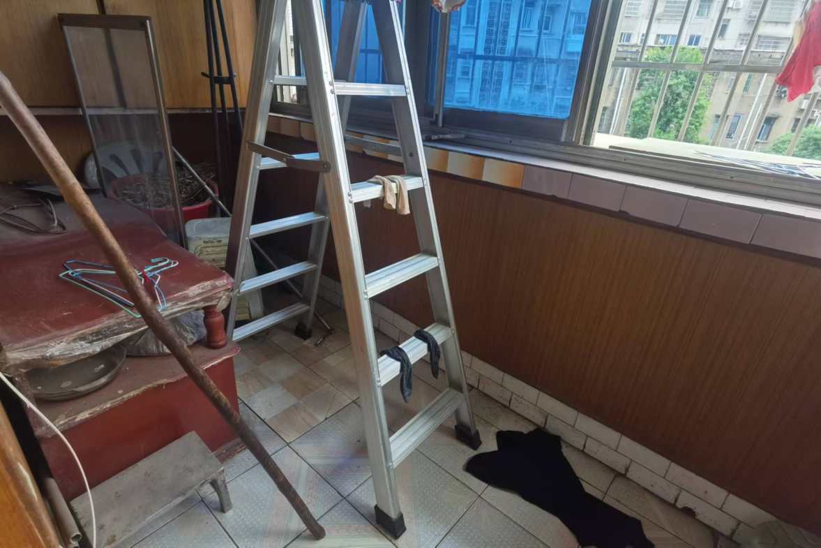银桥小区  2室1厅1卫   26.80万室内图