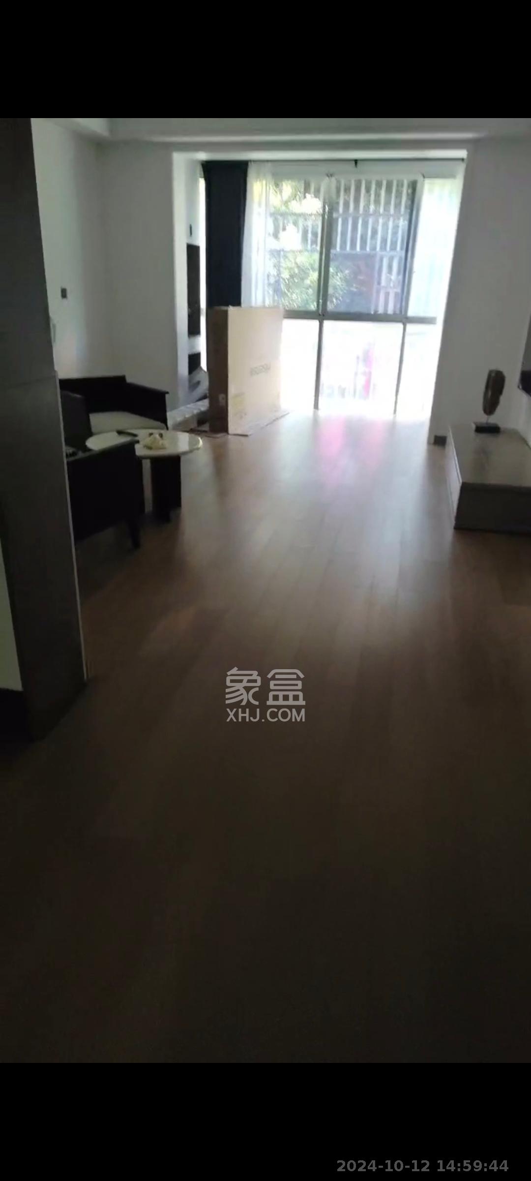 鄱阳小区  2室2厅1卫   2000.00元/月