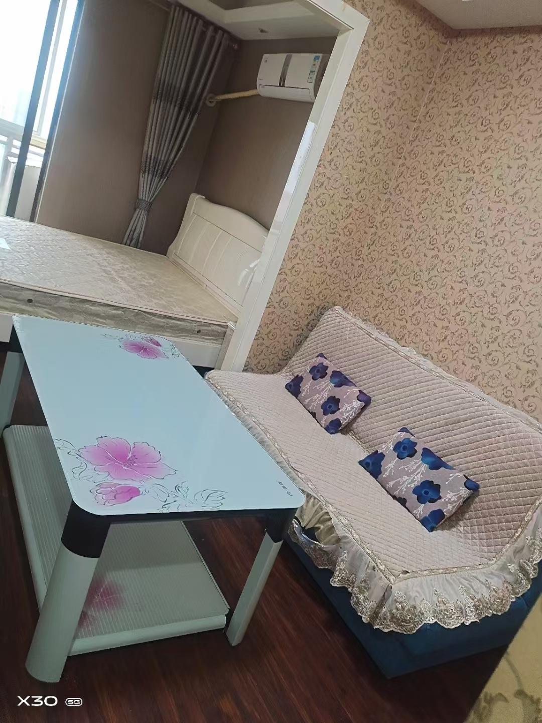 万豪城市花园 1室1厅1卫 1000.0元/月 万豪城市花园 1室1厅1卫 1000.0元/月室内图