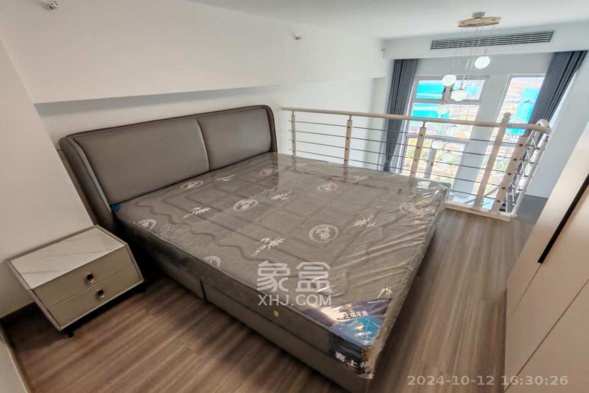 太阳城  1室1厅1卫    1650.0元/月室内图1