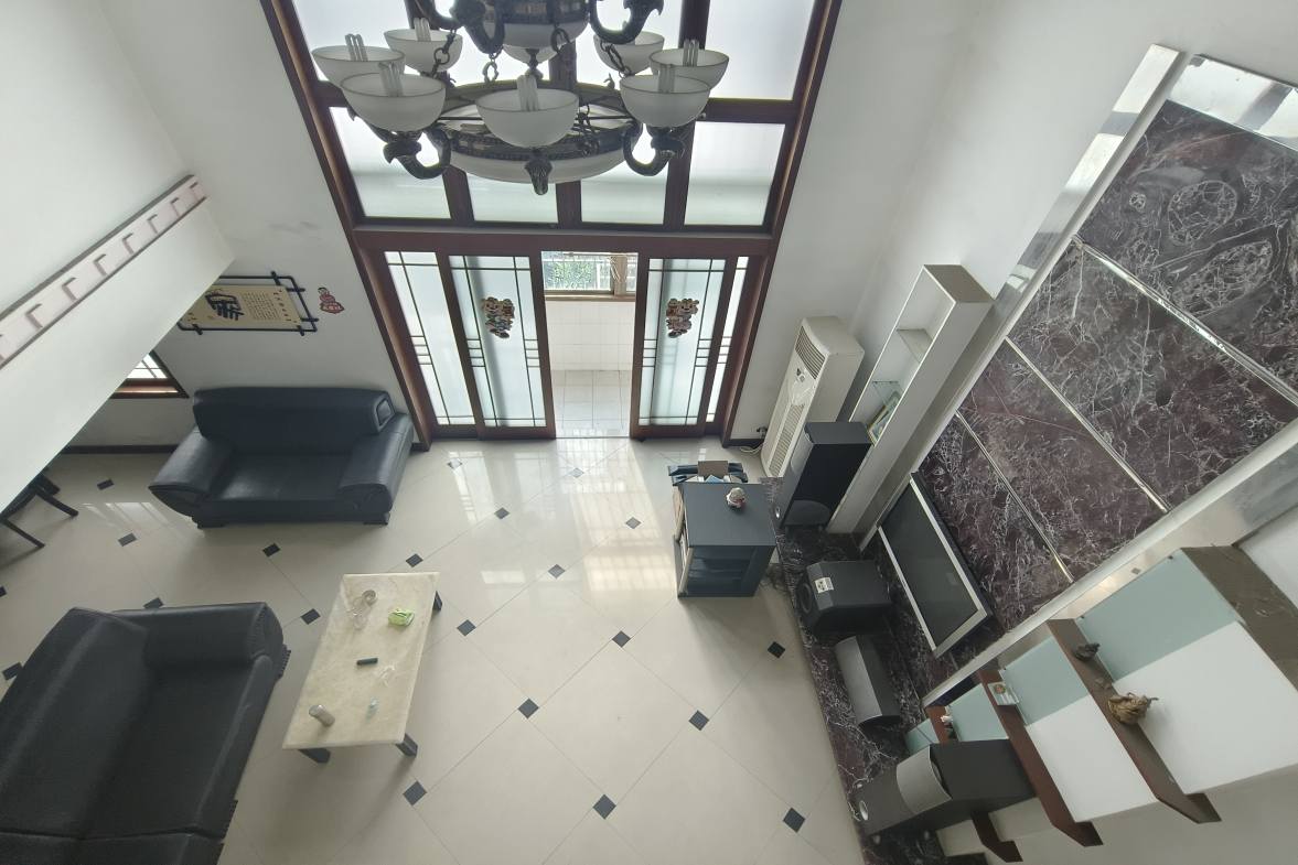 大同山庄  5室2厅2卫    79.8万户型图