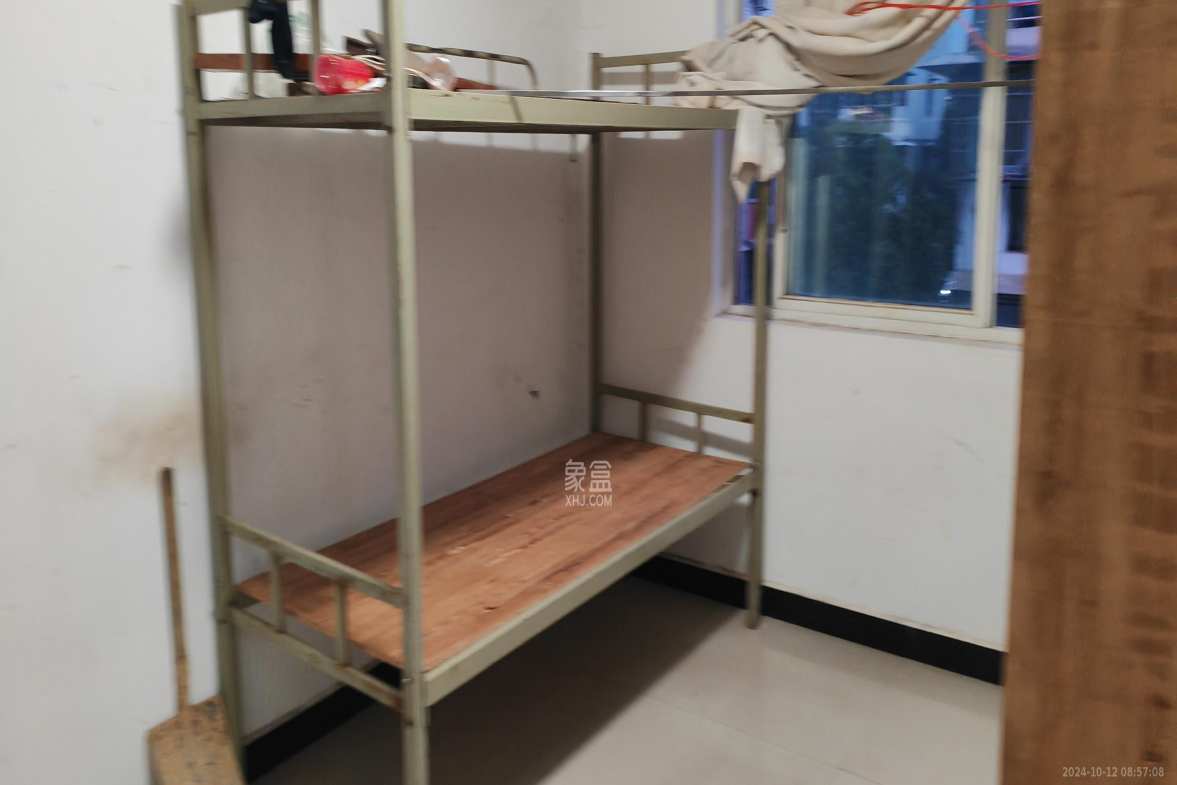 好家园  1室0厅0卫   2100.00元/月室内图