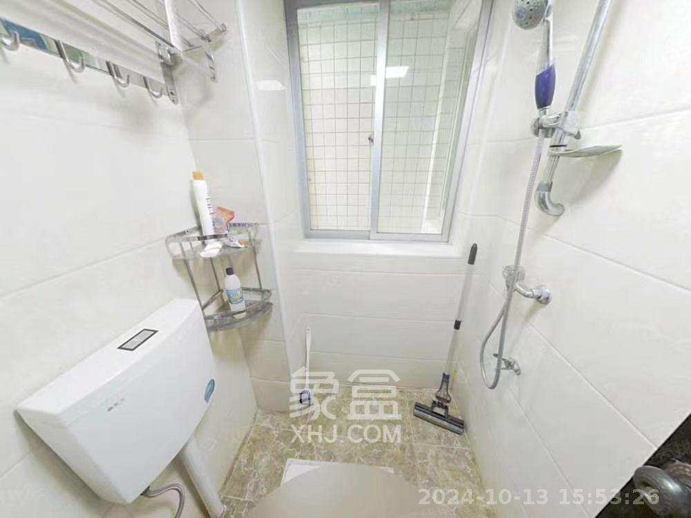 富湘园  3室2厅1卫   2700.00元/月室内图