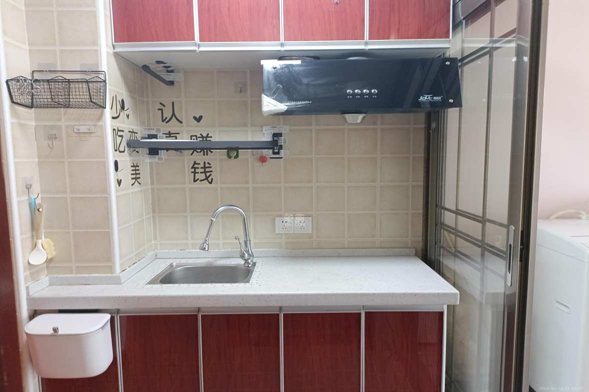 塞纳公馆  1室1厅1卫   1400.00元/月室内图