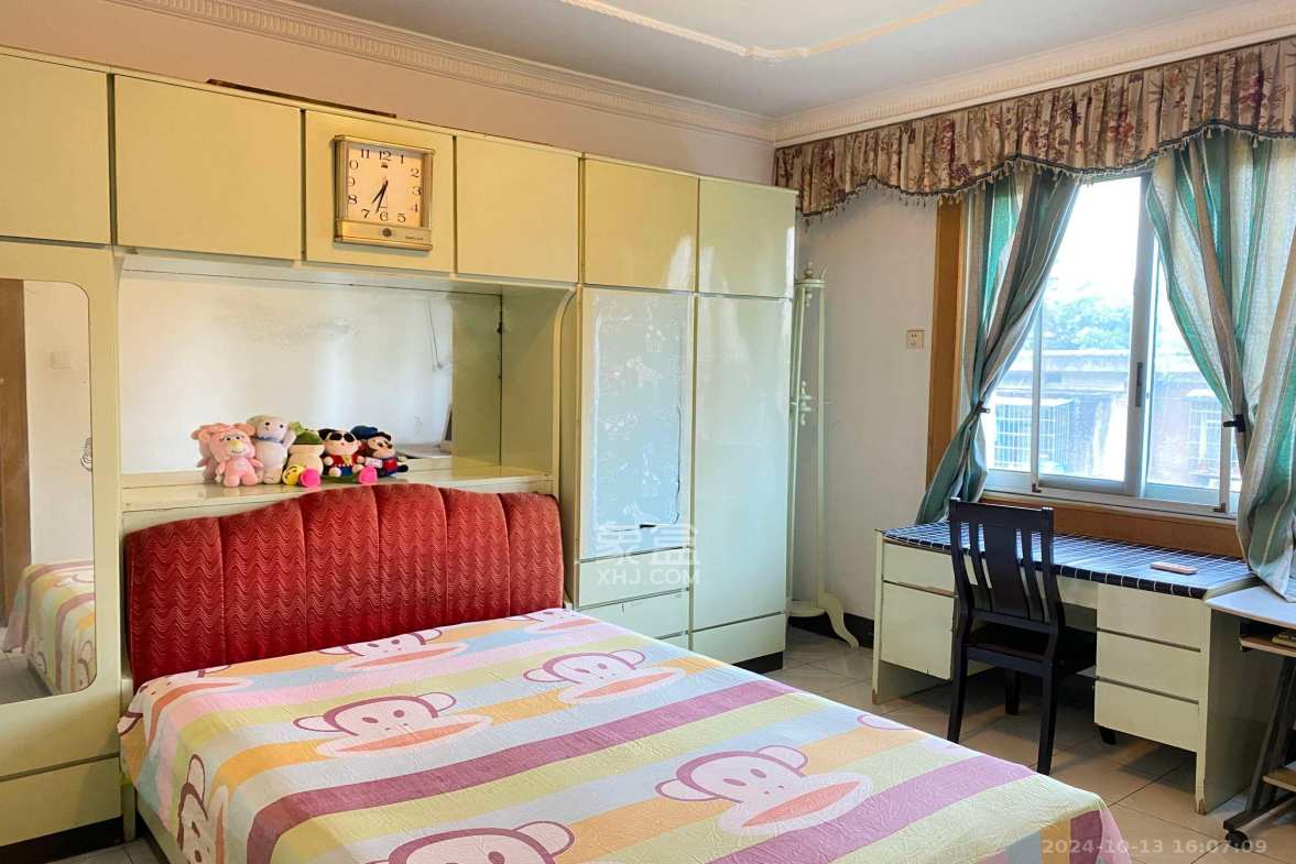 红旗社区  2室1厅1卫   1700.00元/月室内图