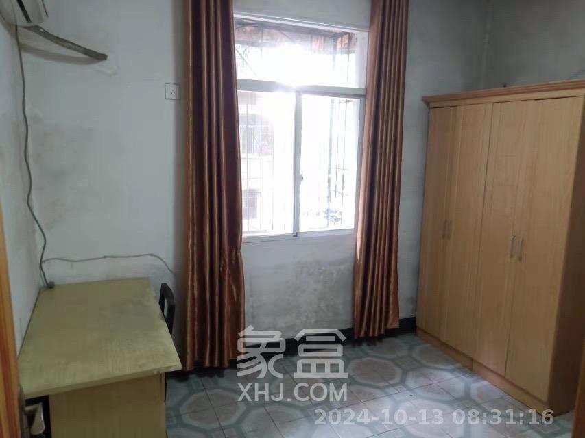 军属新村  2室1厅1卫   1500.00元/月室内图