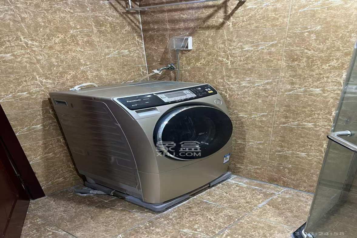 东塘瑞府  2室1厅1卫   3500.00元/月室内图