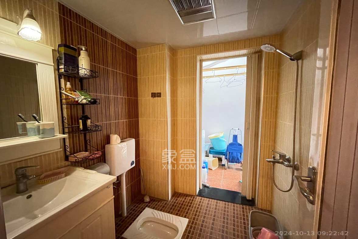 万博汇  2室1厅1卫   2700.00元/月室内图