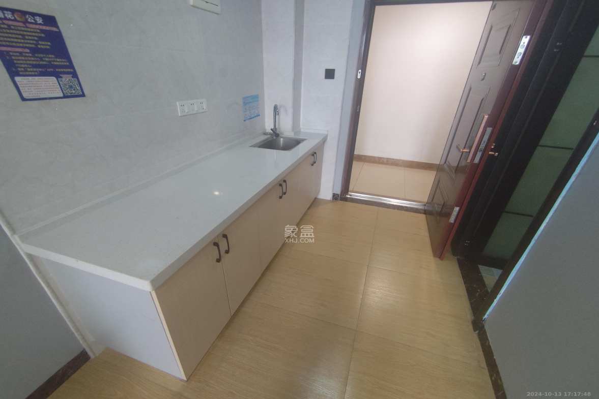 金轮星光名座  1室1厅1卫   1500.00元/月室内图