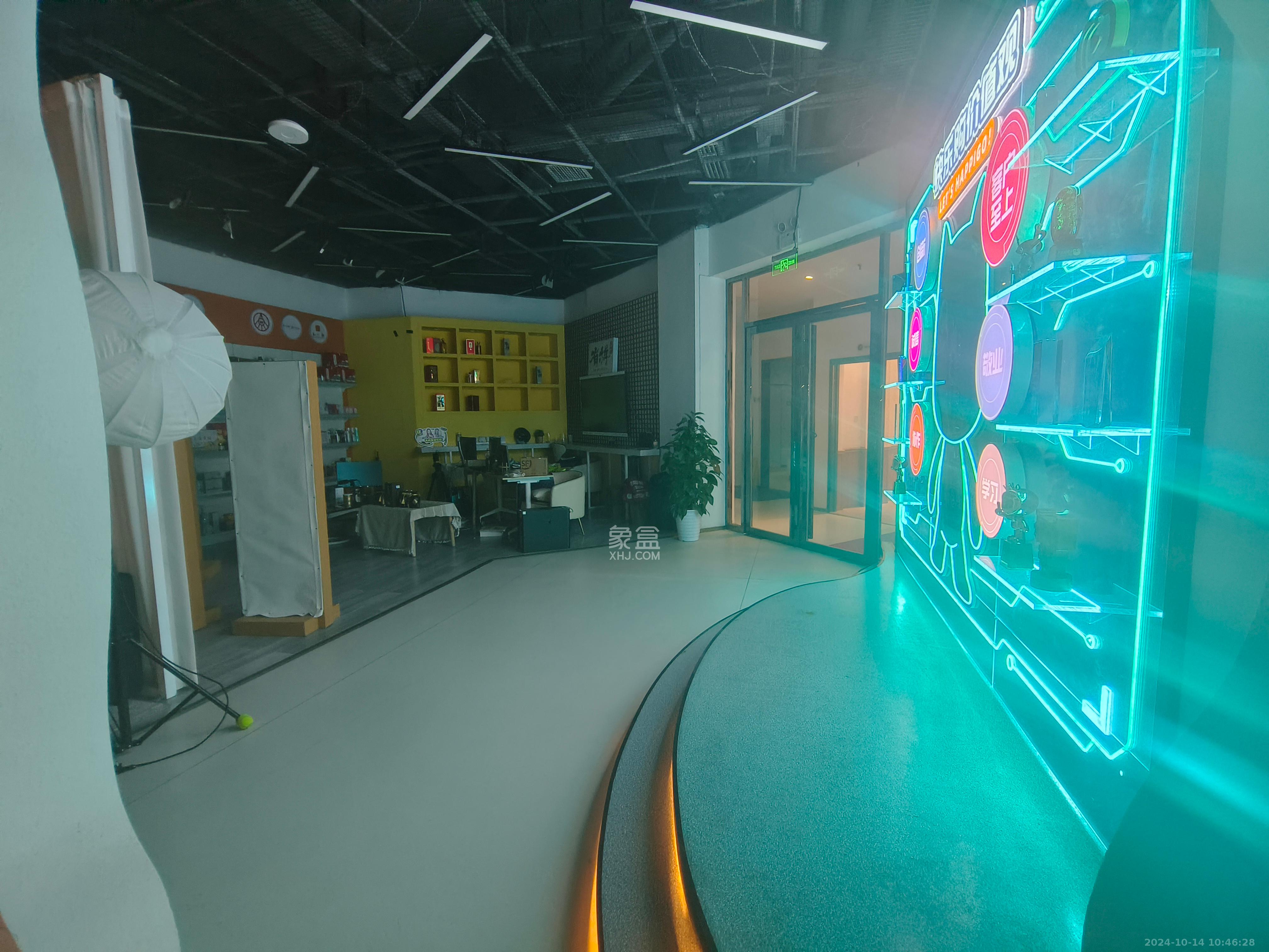 长大卧琥   1100.0㎡      66000.0元/月室内图