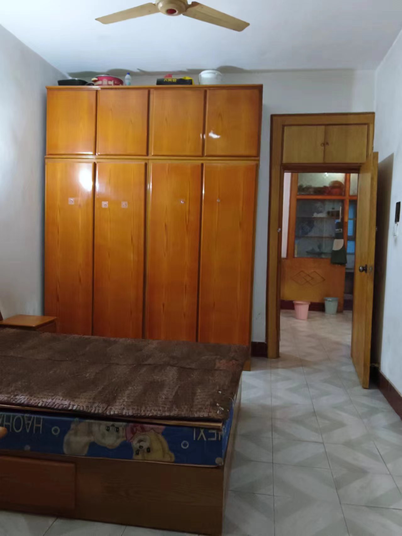 公园社区（青山小区）  2室1厅1卫    22.8万