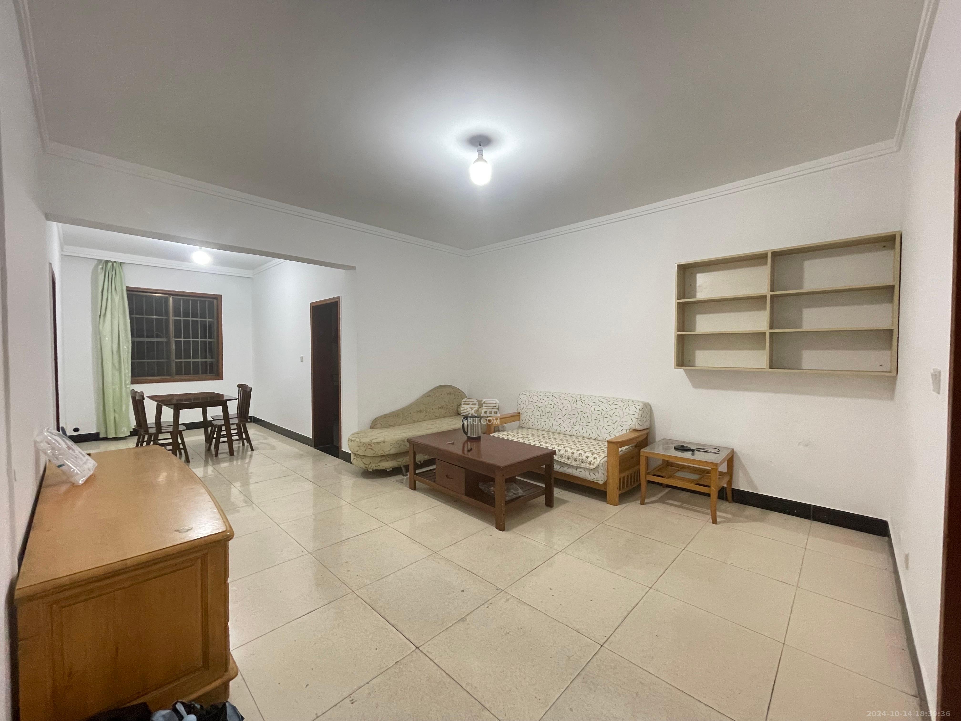 岳北社区  3室2厅1卫    2000.0元/月