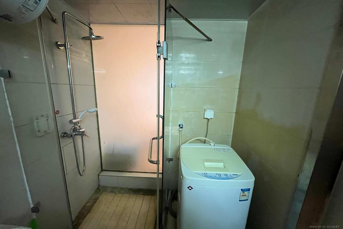 湘腾城市广场  1室1厅1卫   1600.00元/月室内图