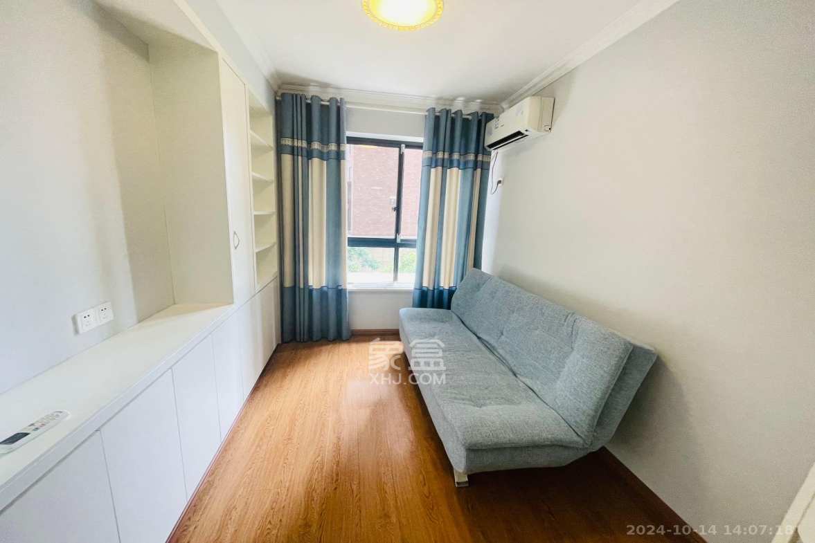 半山壹号 3室2厅2卫 3400.0元/月 半山壹号 3室2厅2卫 3400.0元/月室内图