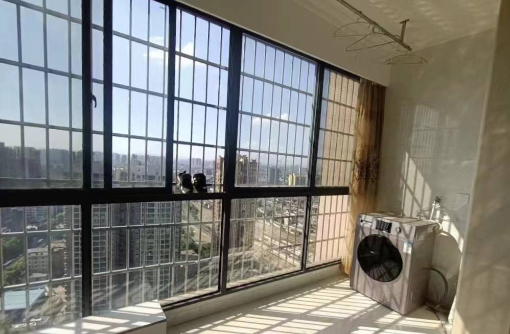 东方名城  4室2厅2卫   56.80万室内图