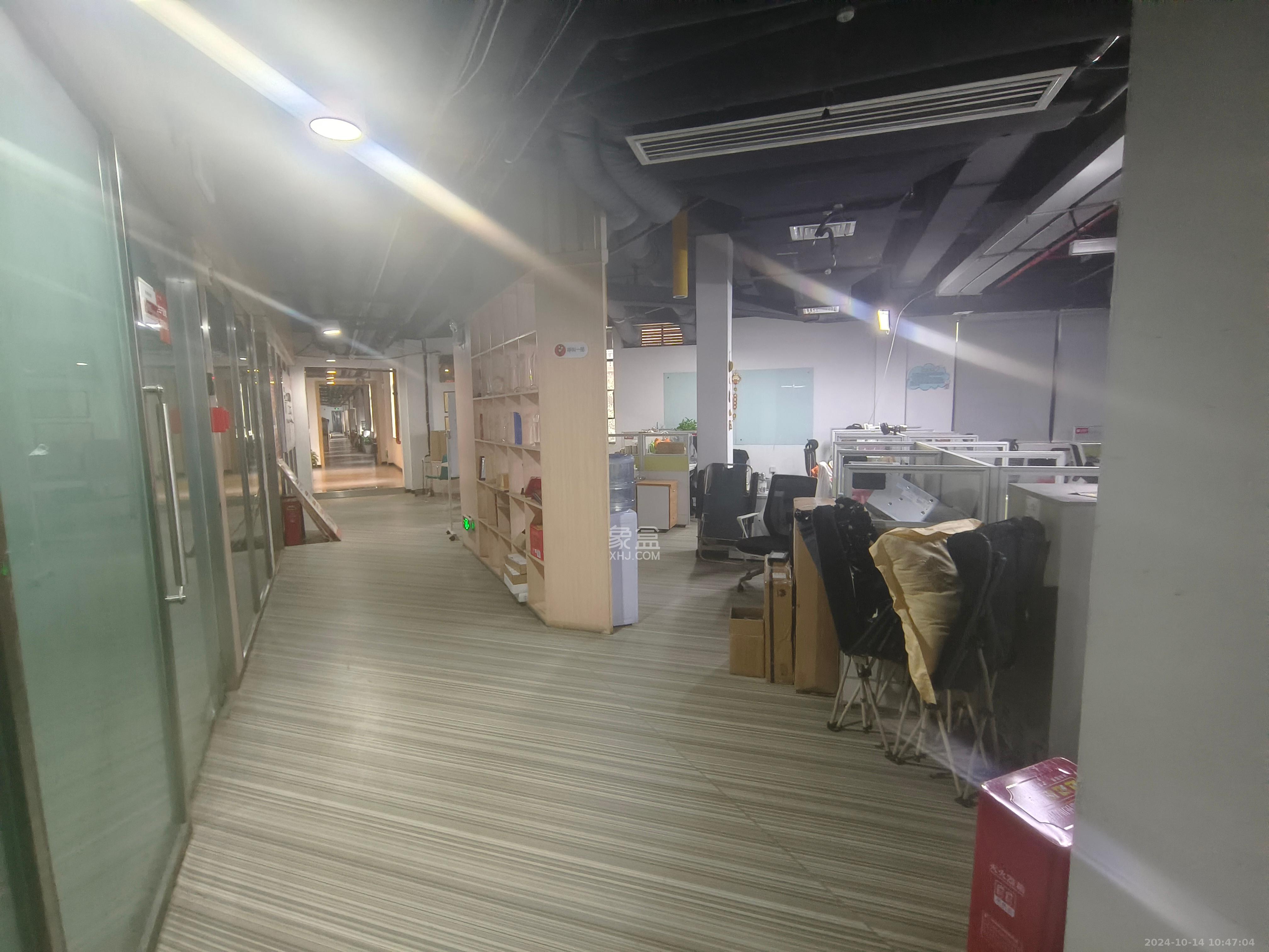 长大卧琥   1100.0㎡      66000.0元/月室内图