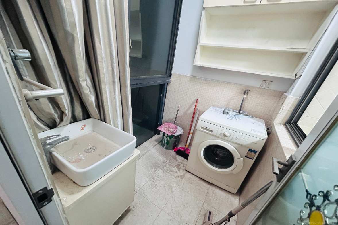 书院观邸  2室1厅1卫    3200.0元/月室内图