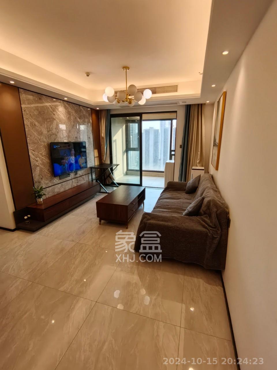 佳辉丽景鑫城  3室2厅2卫   3600.00元/月