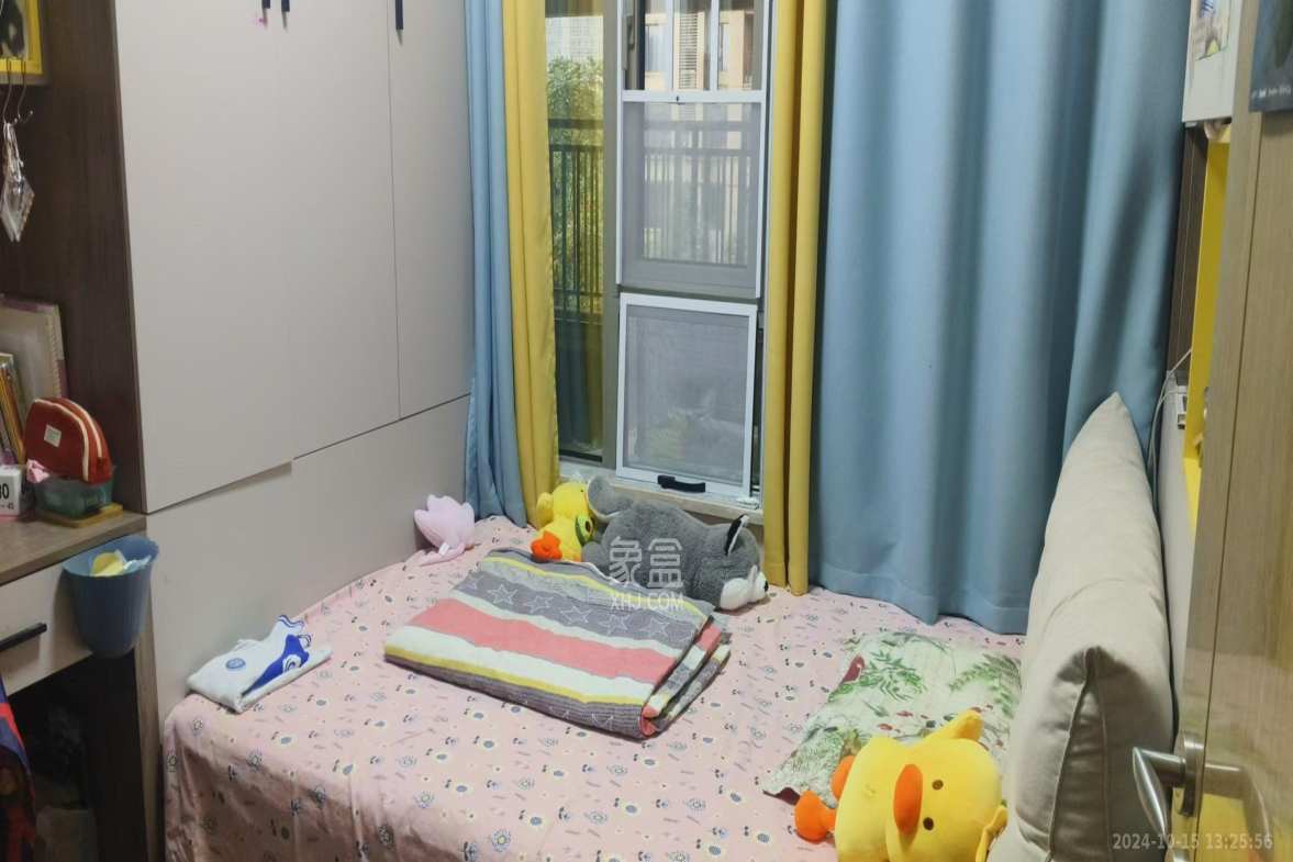 梅溪湖金茂湾  3室2厅2卫    3500.0元/月 梅溪湖金茂湾  3室2厅2卫    3500.0元/月室内图