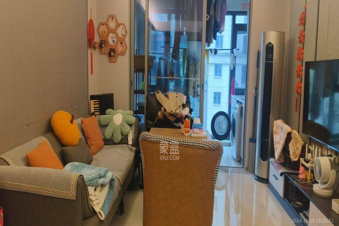 梅溪湖金茂湾  3室2厅2卫    3500.0元/月 梅溪湖金茂湾  3室2厅2卫    3500.0元/月室内图