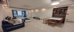 绿地海外滩二期  3室2厅2卫   2400.00元/月