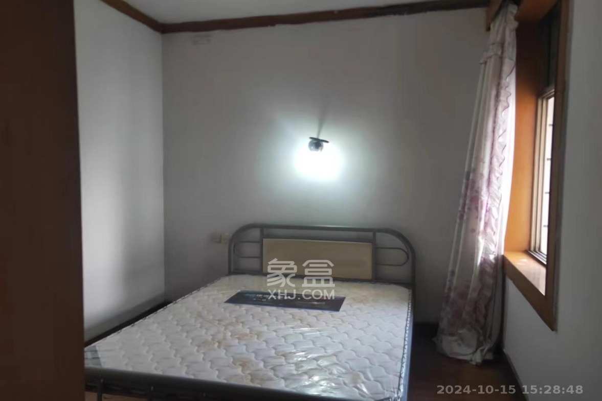 高桥高双湖商贸城 3室2厅1卫 1500.0元/月 高桥高双湖商贸城 3室2厅1卫 1500.0元/月室内图